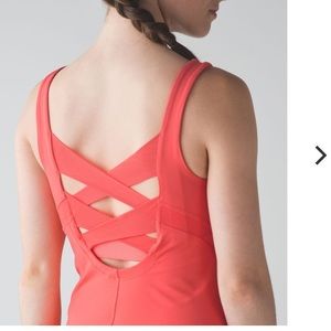 Lululemon Rise and Flow Tank size 4